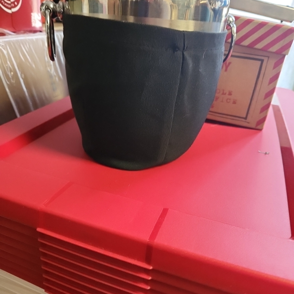 Stainless Steel Ice Bucket with Black Insulated Cover